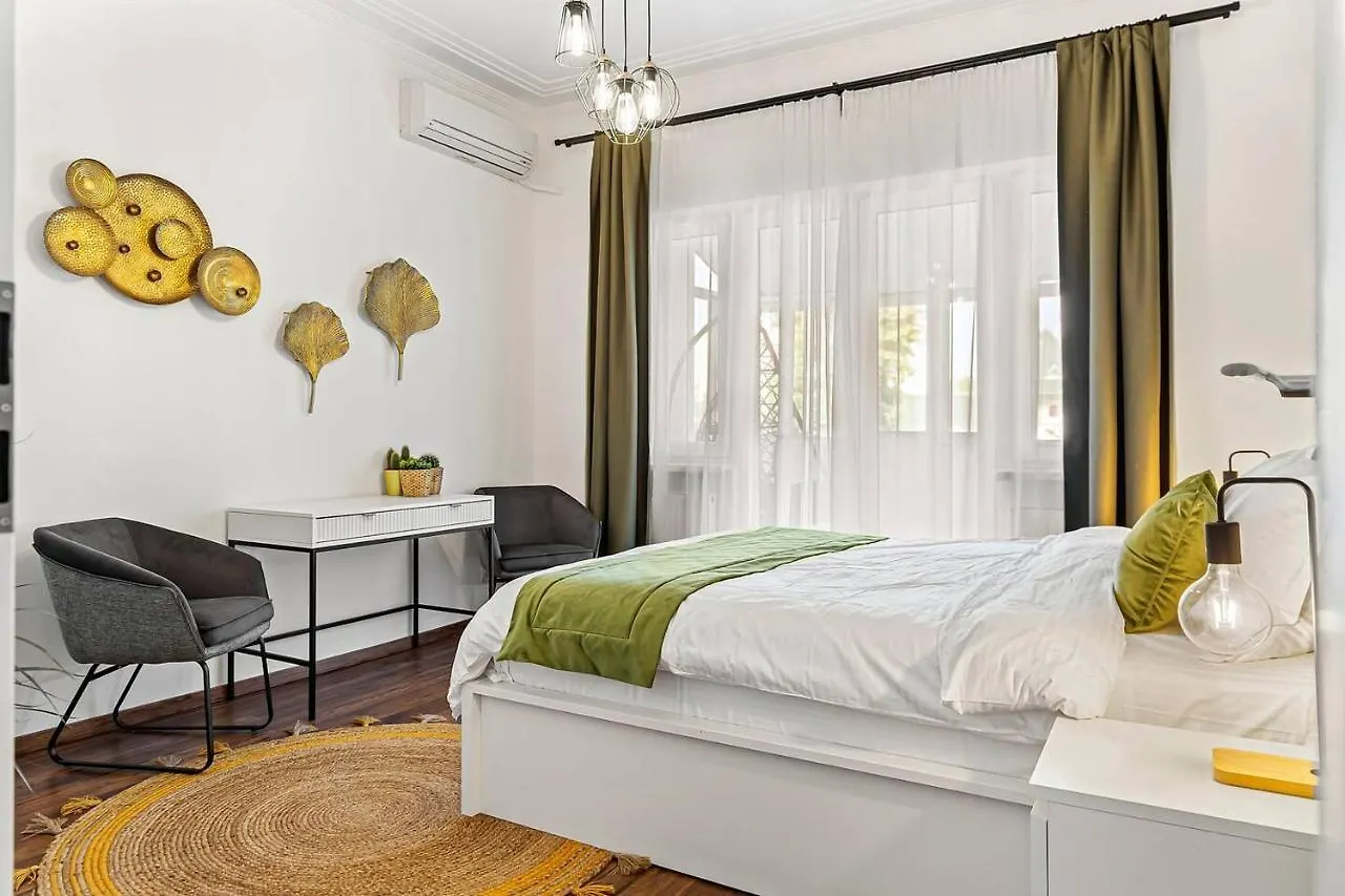 Downtown Jungle Vibes Apartment Bucharest Romania
